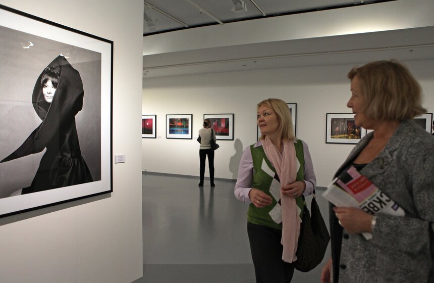 В МАММ открылись две выставки фотографий моды ХХ века 10 фото