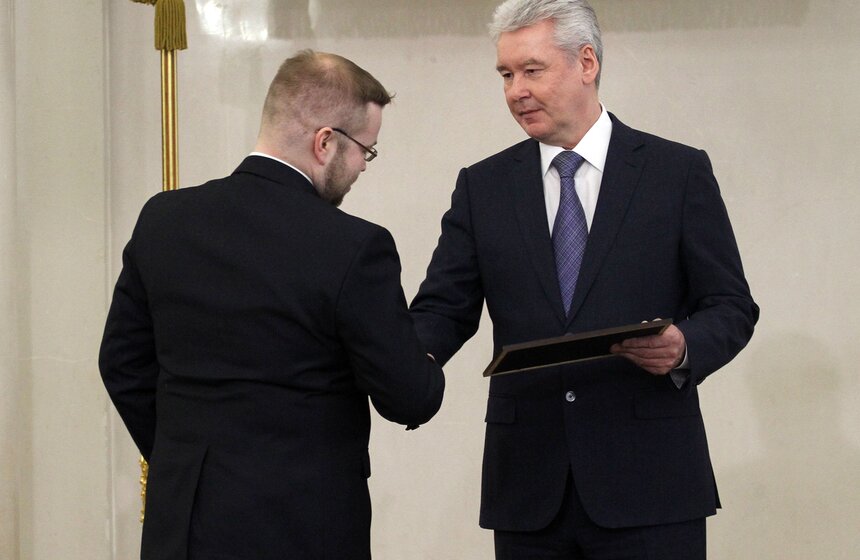 Сергей Собянин вручил премии в области науки молодым ученым 8 фото