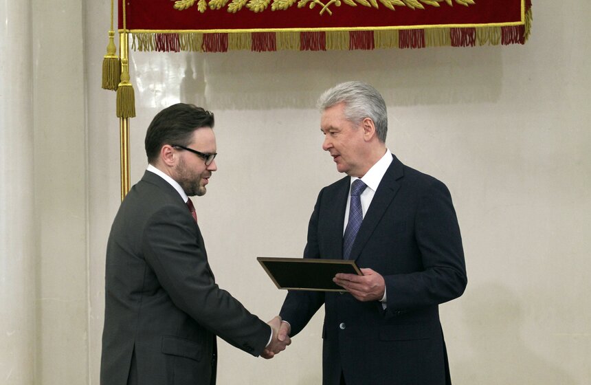 Сергей Собянин вручил премии в области науки молодым ученым 11 фото