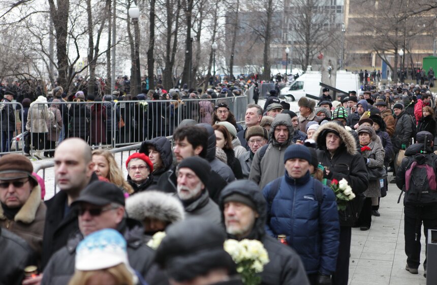 Москва простилась с Борисом Немцовым 6 фото