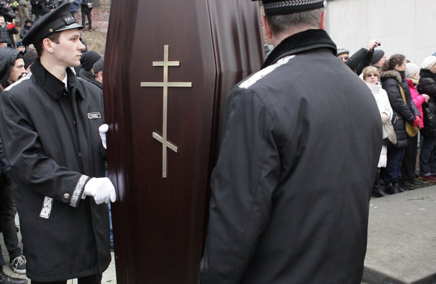 Москва простилась с Борисом Немцовым 15 фото