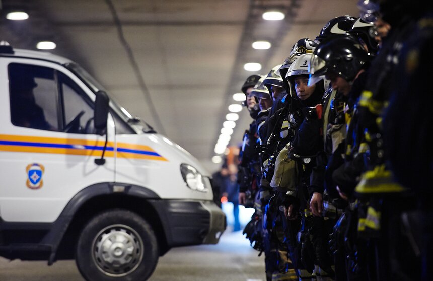 В Алабяно-Балтийском тоннеле прошли учения спасателей МЧС 25 фото