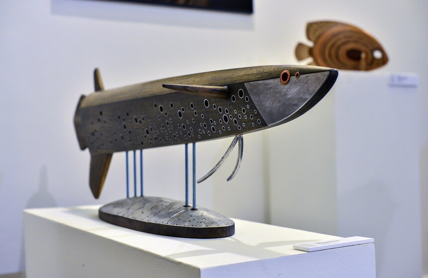 В ЦДХ открылся международный художественный салон "Люди и мир" 7 фото