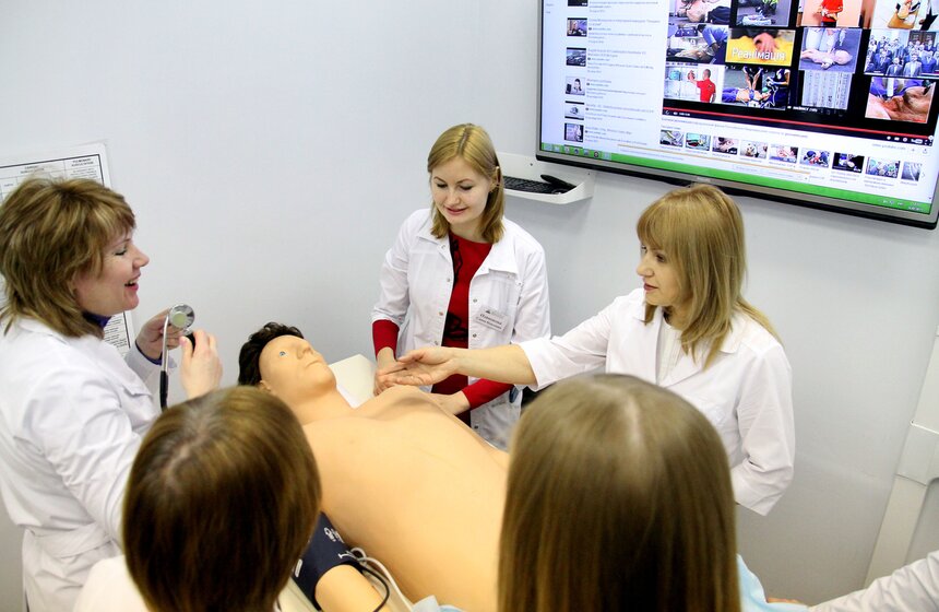 Мэр Москвы посетил Первый медицинский университет имени Сеченова 16 фото