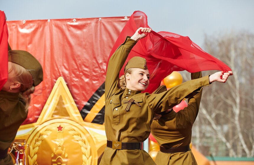 В ЮВАО прошел военно-спортивный праздник 18 фото