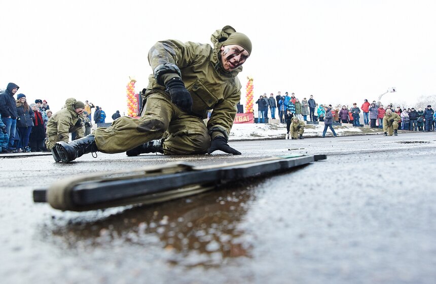 В ЮВАО прошел военно-спортивный праздник 10 фото
