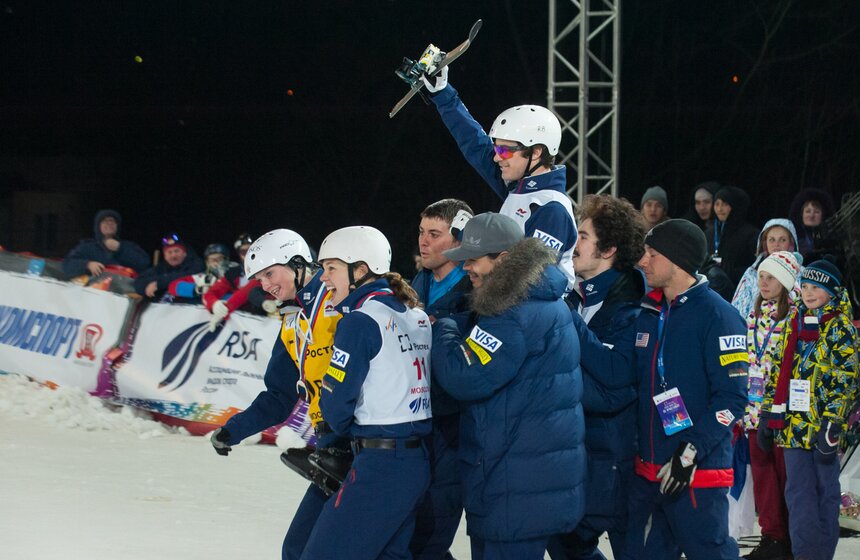 В Москве прошел этап кубка мира по лыжной акробатике 28 фото