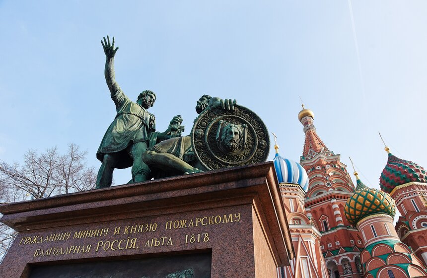 Какие памятники защитникам Отечества есть в Москве 11 фото