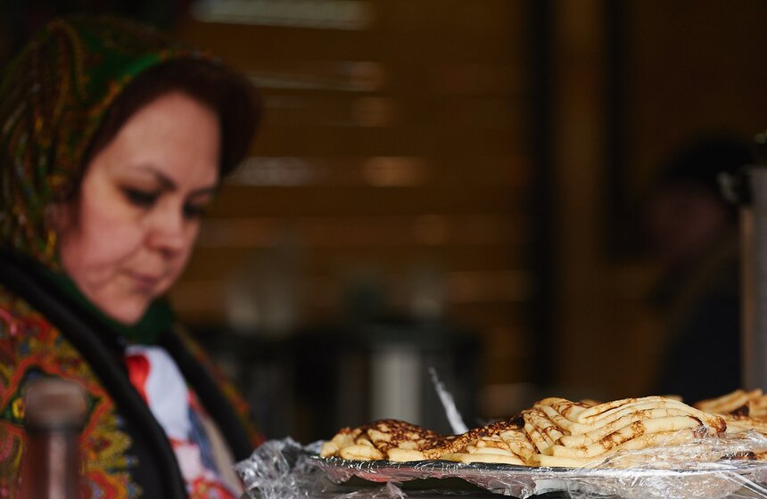 В Коломенском попрощались с Масленицей 11 фото
