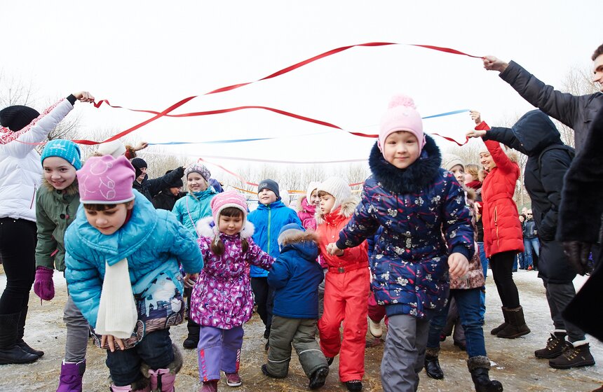 В Коломенском попрощались с Масленицей 4 фото