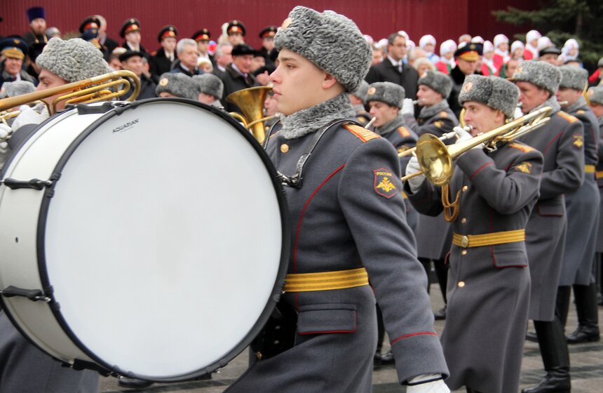 Сергей Собянин возложил цветы к Могиле Неизвестного Солдата 16 фото