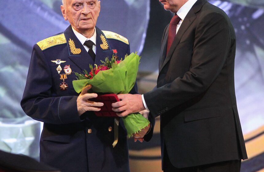 В столице состоялся праздничный концерт для ветеранов 17 фото