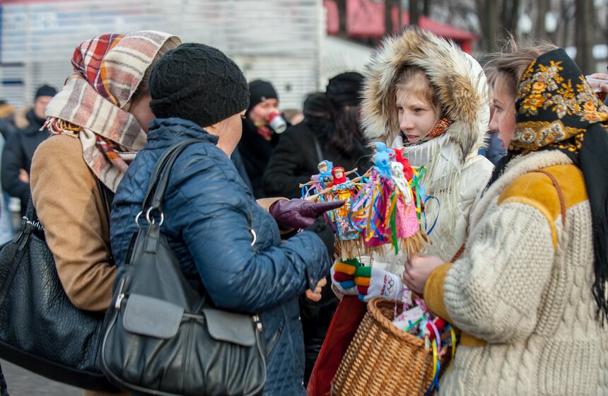 В Парке Горького прошла блинная ярмарка 17 фото