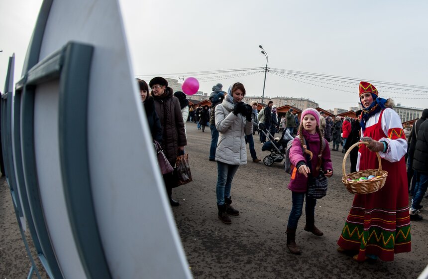 В Парке Горького прошла блинная ярмарка 8 фото