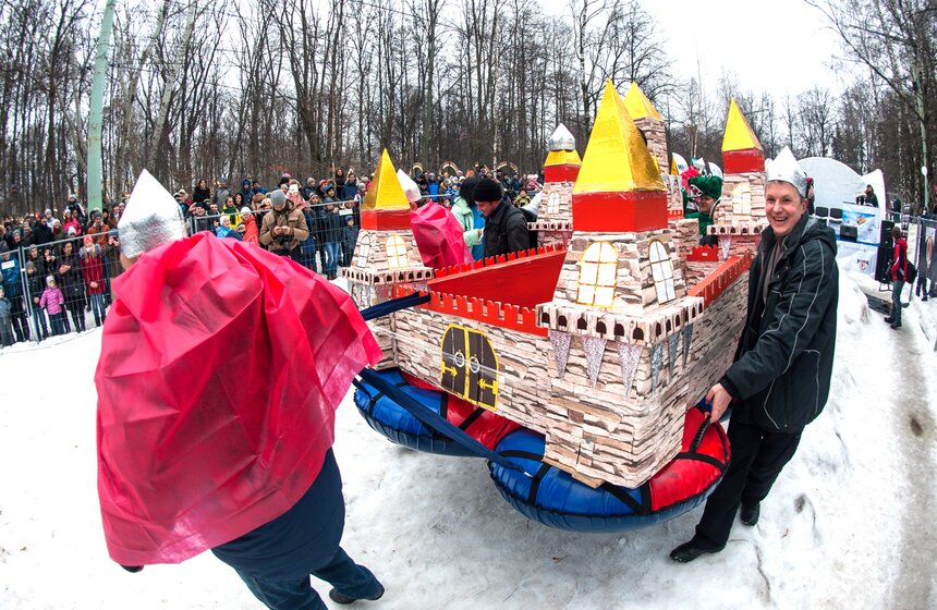 В парке "Сокольники" прошел фестиваль "Battle Сани" 14 фото