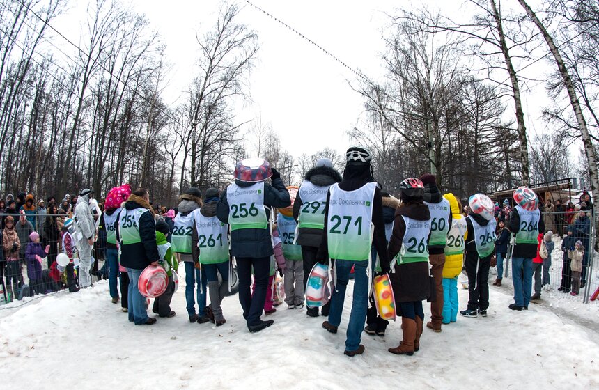 В парке "Сокольники" прошел фестиваль "Battle Сани" 8 фото
