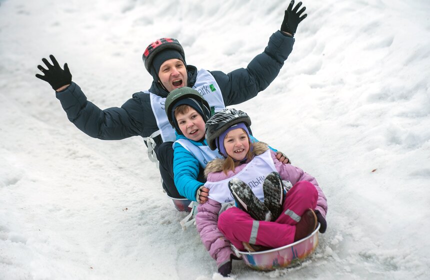 В парке "Сокольники" прошел фестиваль "Battle Сани" 7 фото
