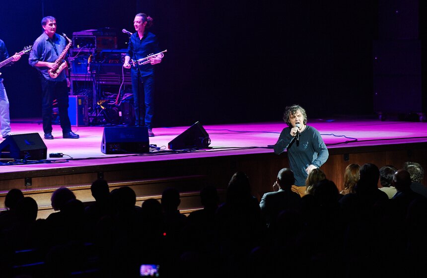 Эмир Кустурица и Горан Брегович дали совместный концерт в Кремле 24 фото