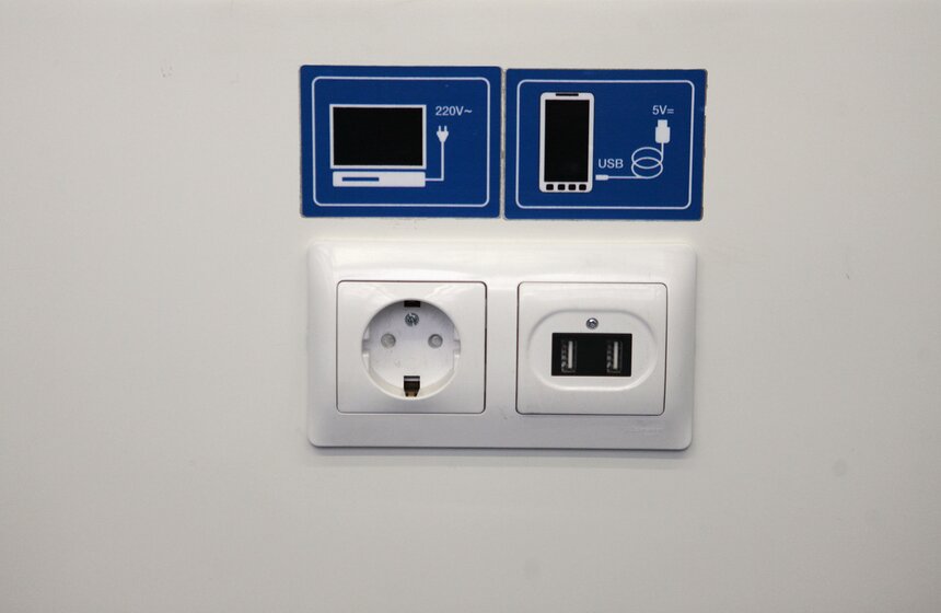 В столице начали тестировать трамвай "Метелица" 5 фото