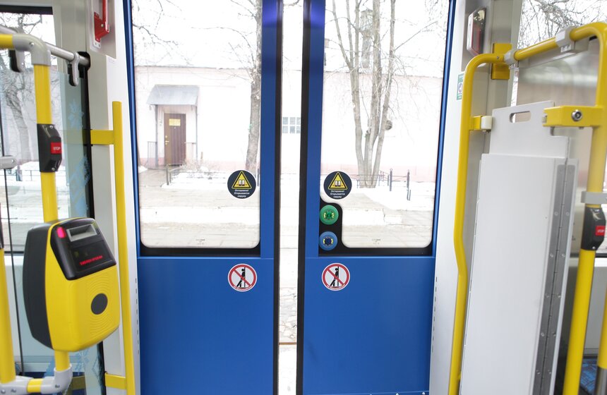 В столице начали тестировать трамвай "Метелица" 4 фото