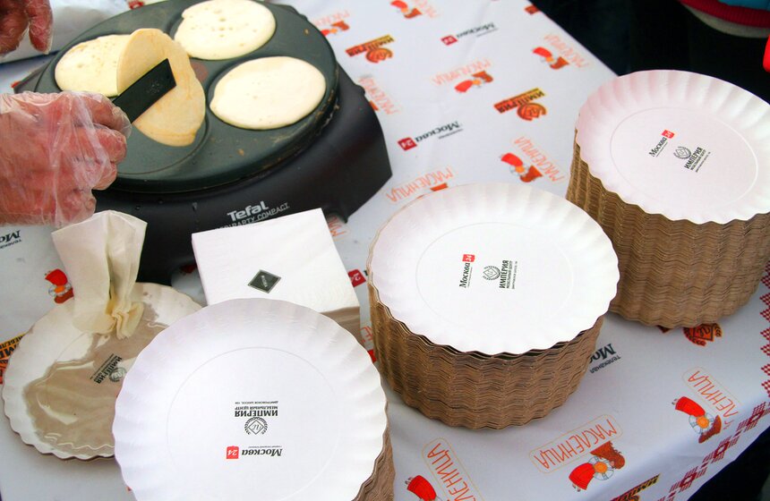 В столице отмечают Масленицу 12 фото