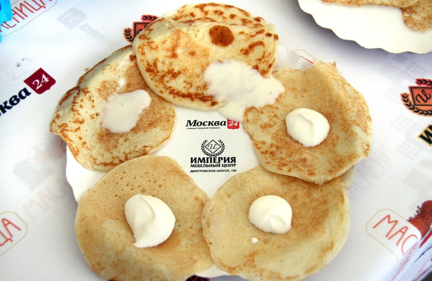 В столице отмечают Масленицу 7 фото