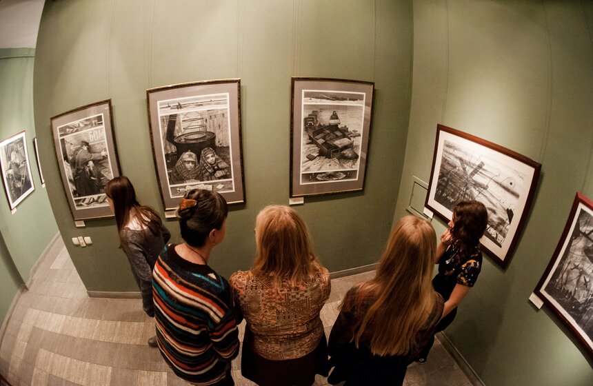 В школе Андрияки открылась выставка "История России" 8 фото