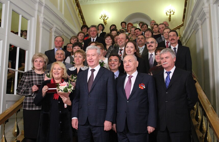 Сергей Собянин вручил госнаграды выдающимся москвичам 16 фото