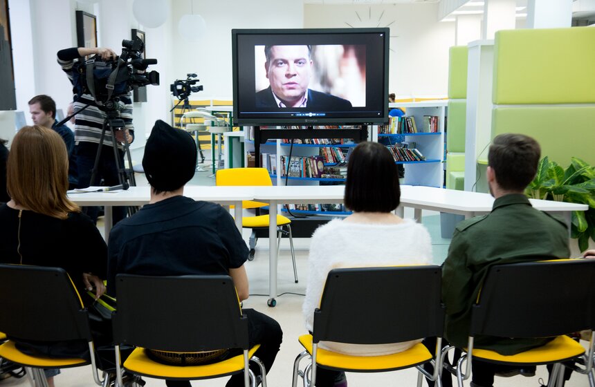 В Библиотеке имени Некрасова прошел поэтический фестиваль 3 фото