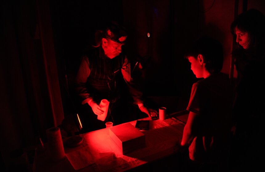 Центр несовременного искусства стал фантастическим мегаполисом 21 фото