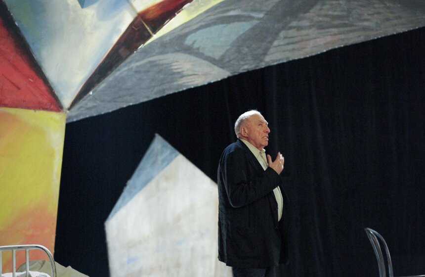 В театре имени Ермоловой поздравили с юбилеем Сергея Юрского 17 фото