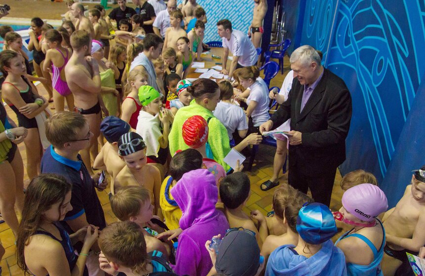 В "Олимпийском" прошли первые любительские заплывы весны 25 фото