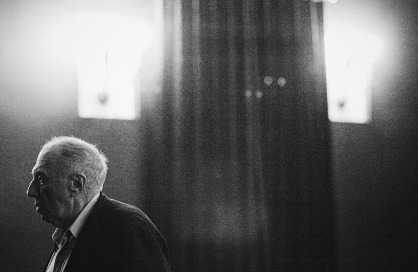 В театре имени Ермоловой поздравили с юбилеем Сергея Юрского 19 фото