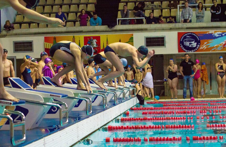 В "Олимпийском" прошли первые любительские заплывы весны 9 фото