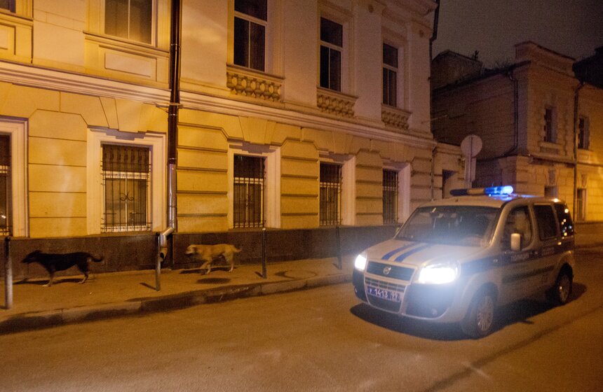 Как проходят ночные рейды ППС 12 фото