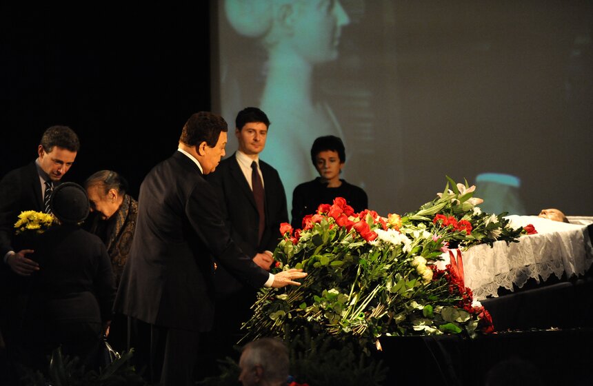 В Москве простились с писателем Аркадием Аркановым 4 фото