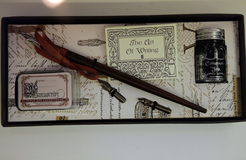 В "Сокольниках" открылась Международная выставка каллиграфии 19 фото