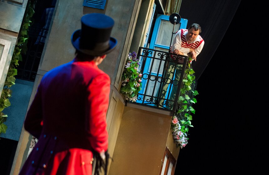 В Театре Российской армии показали премьеру комедии "Ма-Мурэ" 12 фото