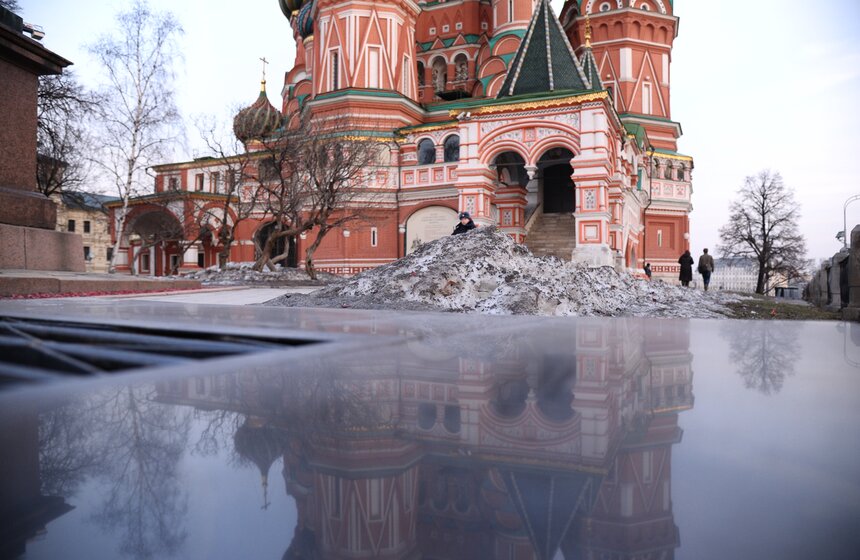 В столицу пришла весна 29 фото