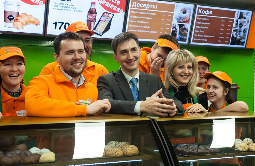 Алексей Немерюк открыл магазин шаговой доступности "Фасоль" 3 фото