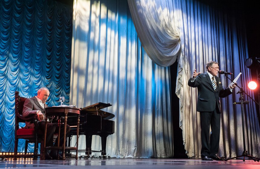 В Москве прошел "Хрустальный бал" в честь Валентина Гафта 16 фото