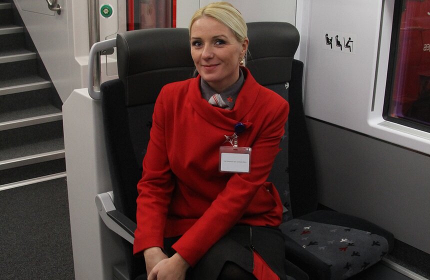 С 2015 года в аэропорты будут ходить двухэтажные аэроэкспрессы 12 фото