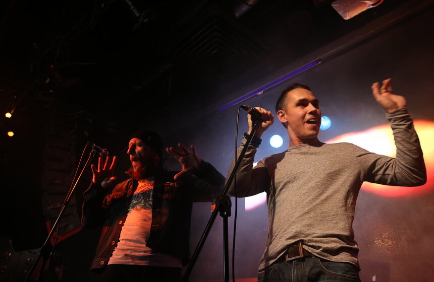 В клубе "16 тонн" вручили премию "Золотая горгулья" 23 фото