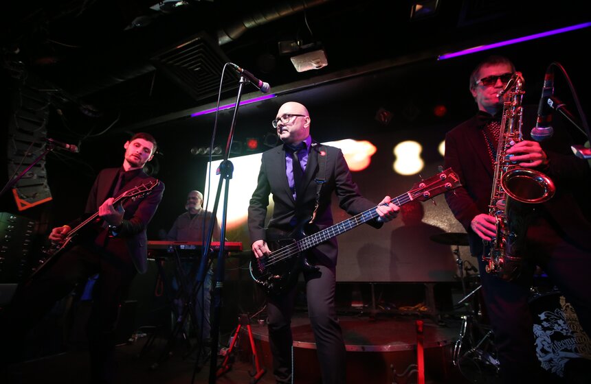 В клубе "16 тонн" вручили премию "Золотая горгулья" 5 фото