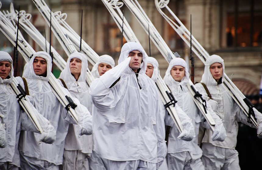 Марш в честь парада 1941 года прошел на Красной площади 12 фото