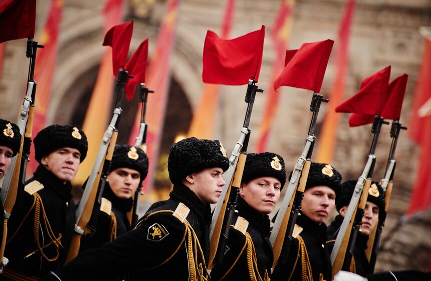Марш в честь парада 1941 года прошел на Красной площади 20 фото