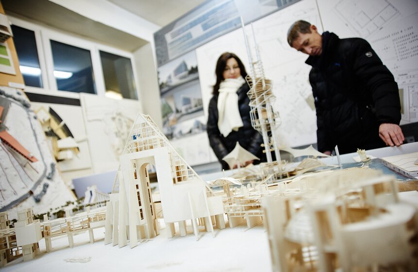 В ГУЗе состоялась выставка творческих работ молодых архитекторов 23 фото
