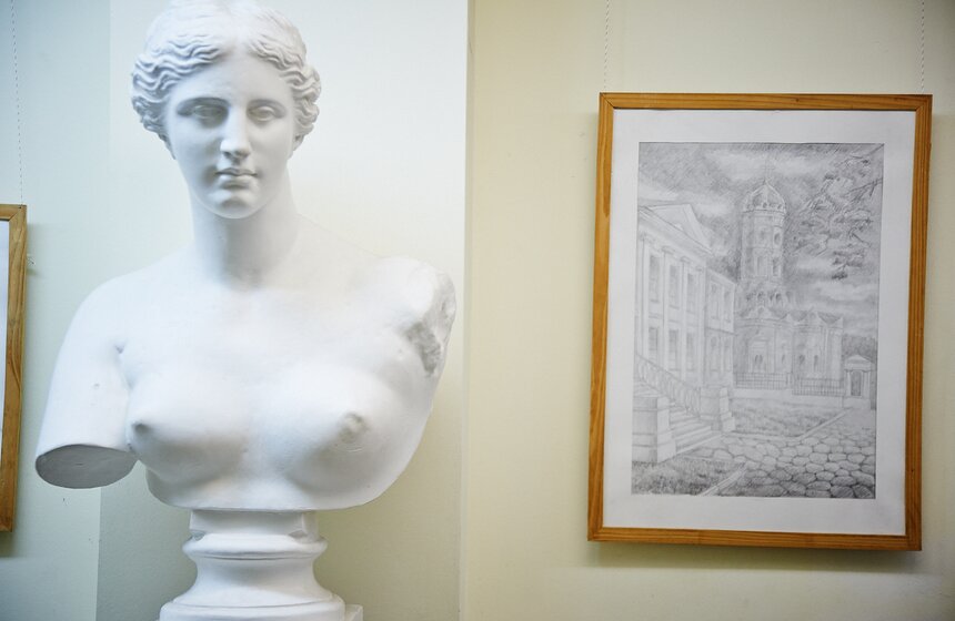 В ГУЗе состоялась выставка творческих работ молодых архитекторов 26 фото