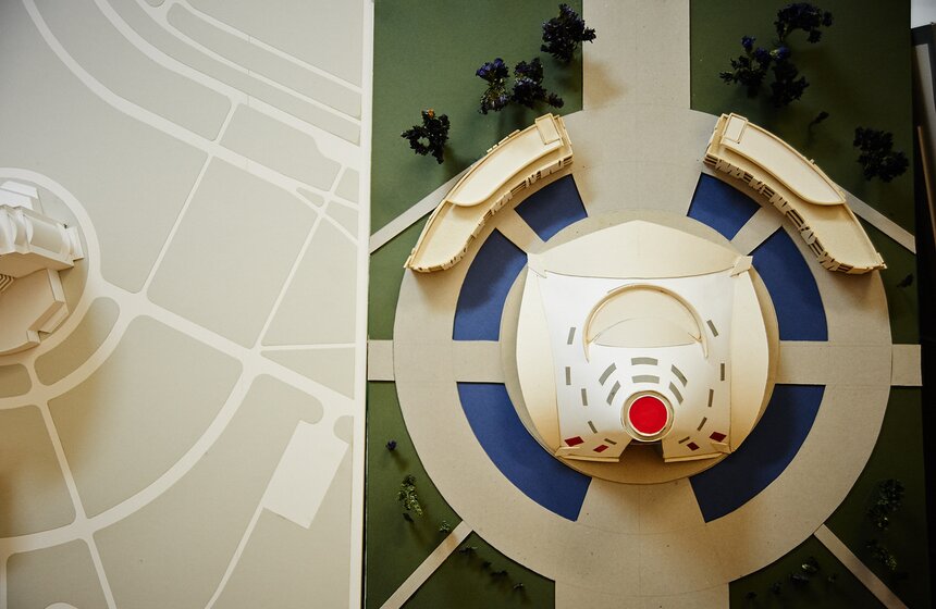 В ГУЗе состоялась выставка творческих работ молодых архитекторов 13 фото