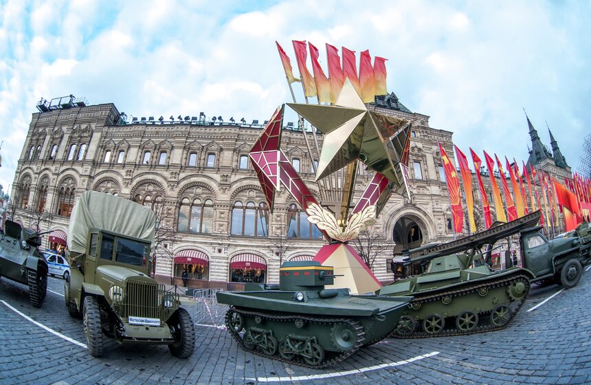 На Красной площади отрепетировали торжественный марш 7 ноября 17 фото